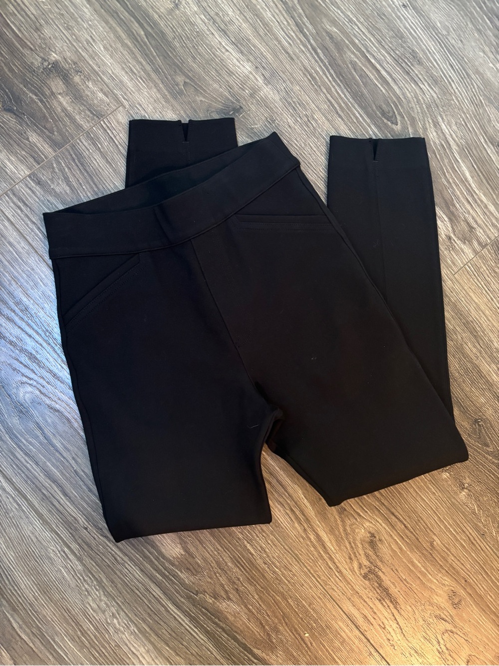 SPANX Black Stretch Pull-On Pants Size XS, cropped, split hem